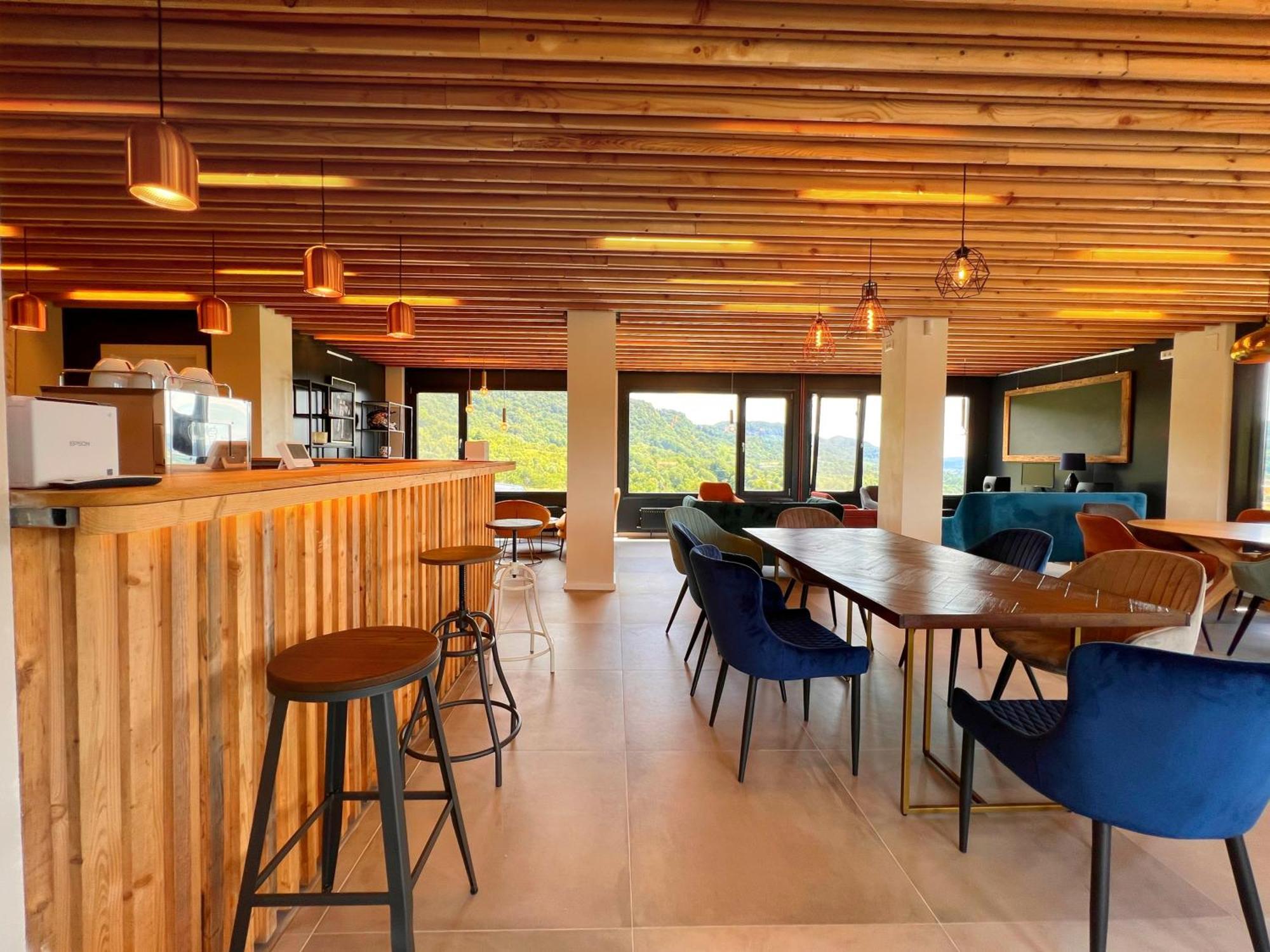 Hotel Flandra Glamping à Corbeni Extérieur photo
